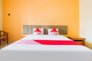 Deluxe Double Room - Hotel O Wisma Langen Werdhasih (Ungaran)