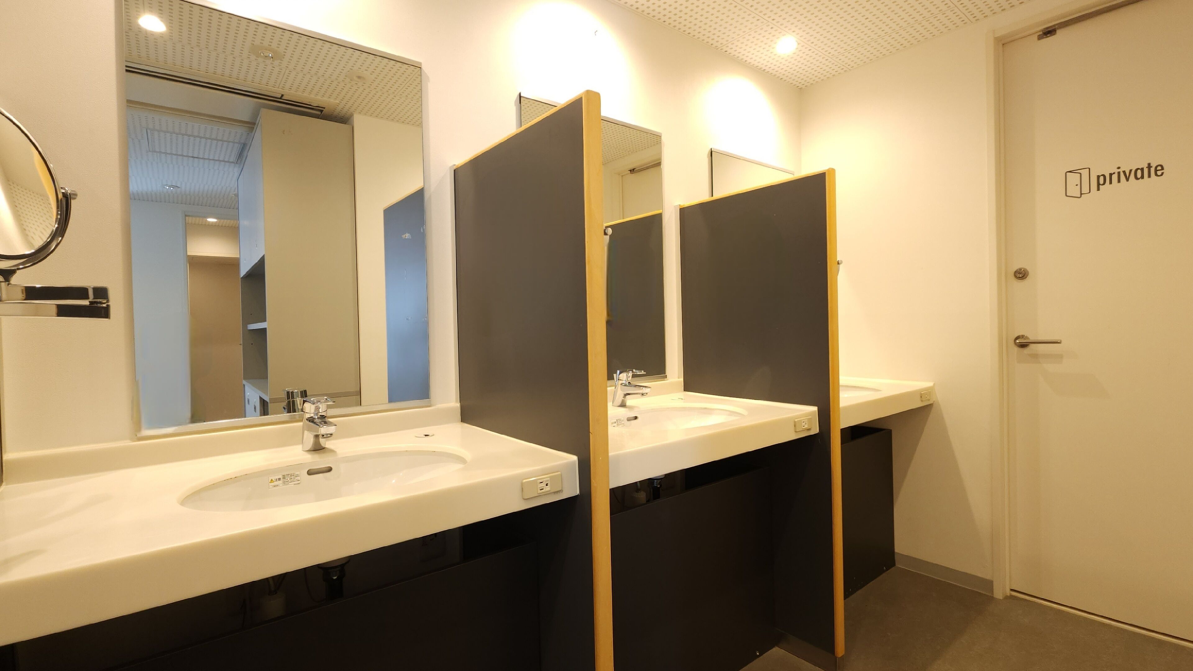 Foto - Acro Capsule Hotel Namba Dotonbori