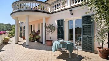 Ristorazione all'aperto