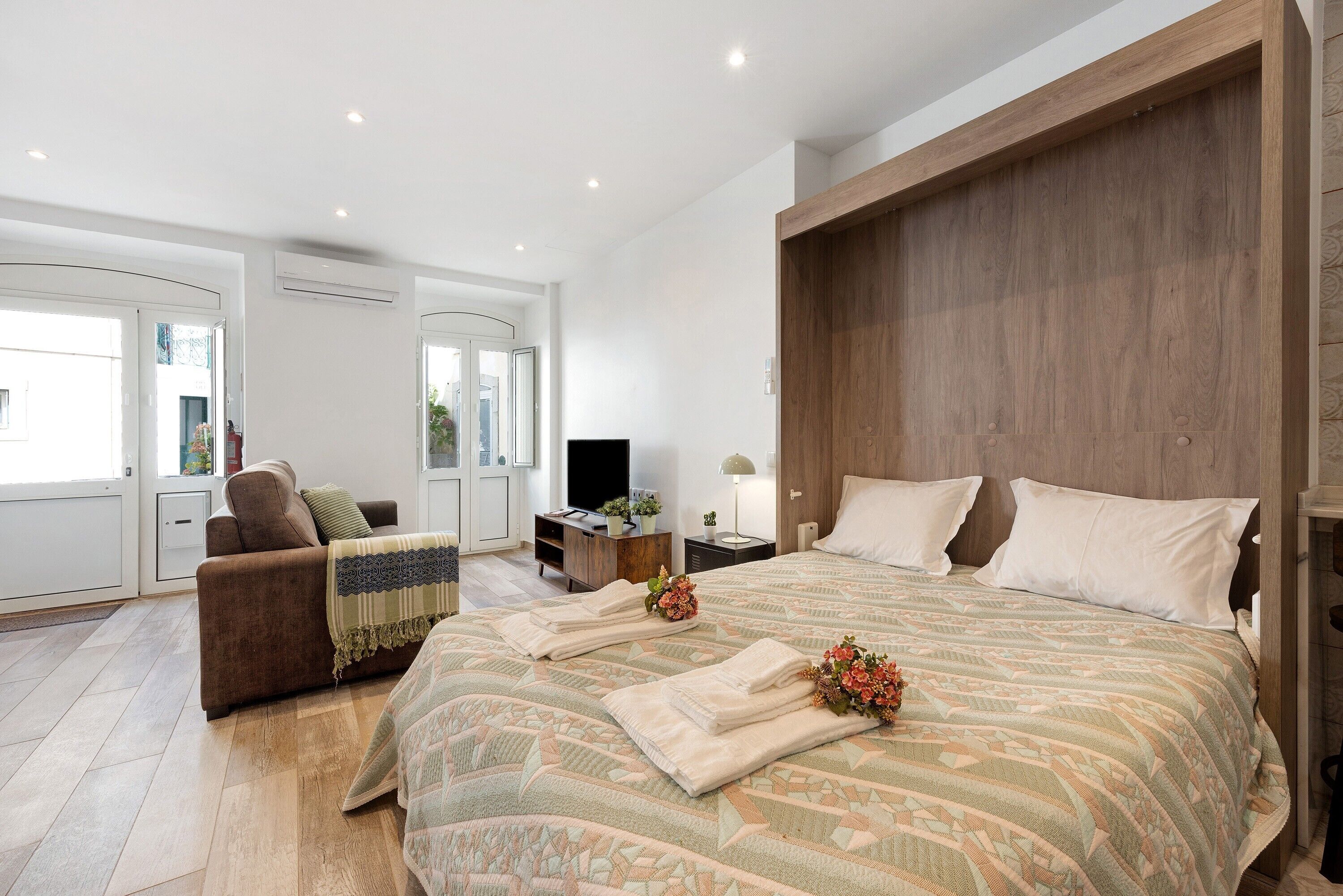 1 chambre, fer et planche à repasser, Wi-Fi gratuit, draps fournis
