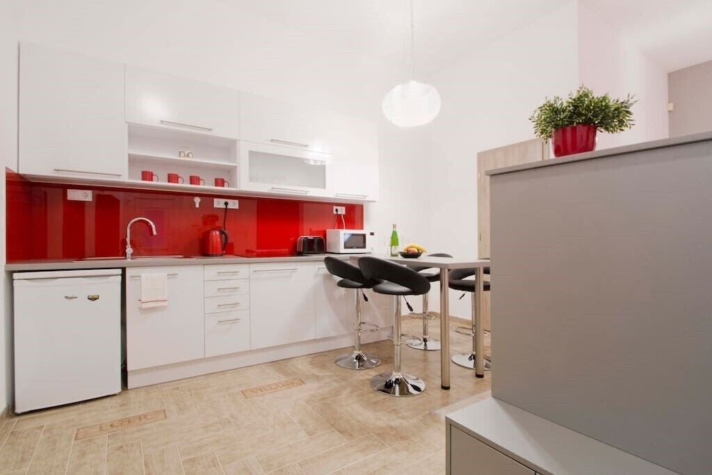 Fridge, microwave, toaster