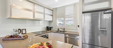 Oppvaskmaskin og kaffetrakter/tekoker