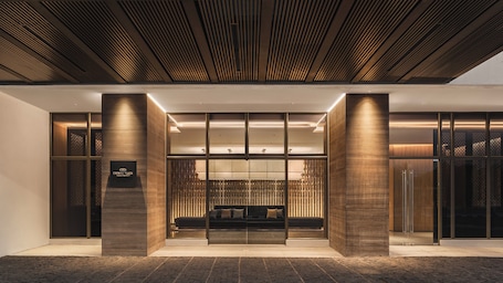 Mostrador de concierge. Crowne Plaza Penang Straits City by IHG