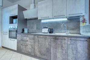 Fridge, microwave, dishwasher