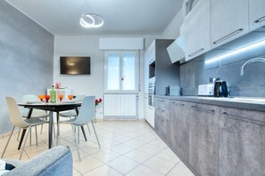 Fridge, microwave, dishwasher