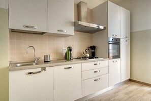 Fridge, microwave, dishwasher, toaster