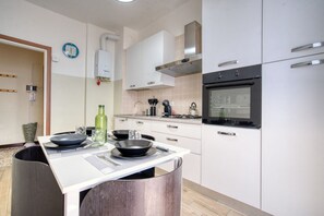 Fridge, microwave, dishwasher, toaster