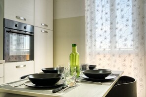 Dining - GuestHost - Luce: bilo x4 vicino San Raffaele (Vimodrone)