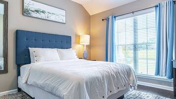 4 chambres, bureau, fer et planche Ă repasser, Wi-Fi gratuit