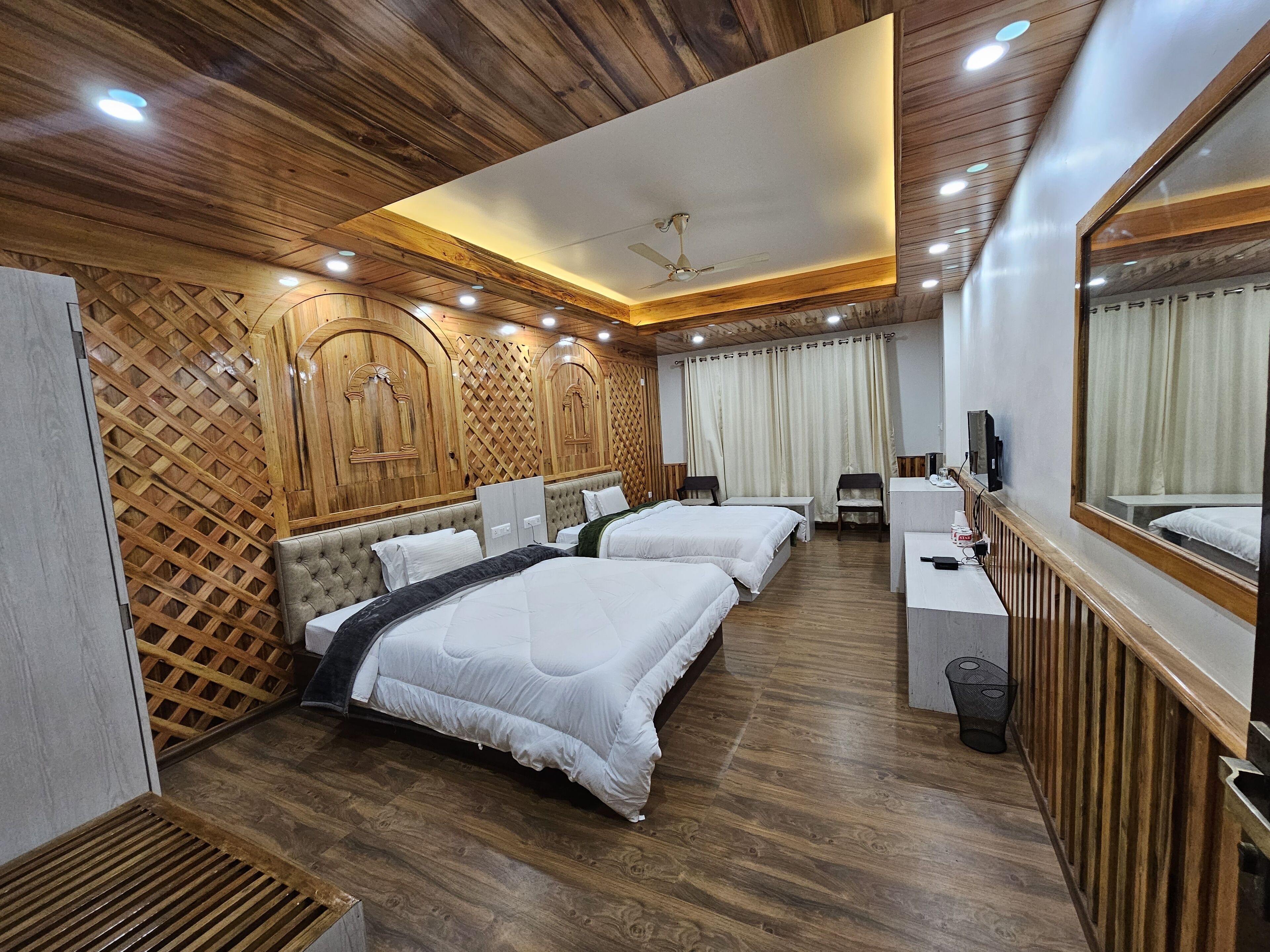 Executive Room | Soundproofing, free WiFi