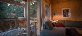 Chalet #33 with IR-sauna and indoor whirlpool