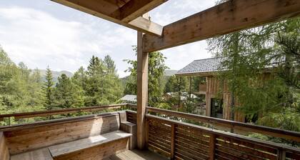 Chalet # 17 with IR-sauna, indoor whirlpool and outdoor whirlpool
