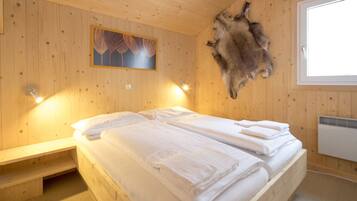 4 Schlafzimmer, kostenloses WLAN, Bettwäsche