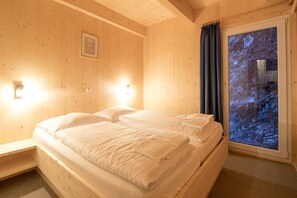 5 dormitorios, wifi gratis, ropa de cama