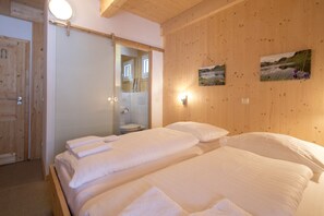 4 Schlafzimmer, kostenloses WLAN, Bettwäsche