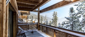 Chalet #32 with IR-sauna and indoor whirlpool