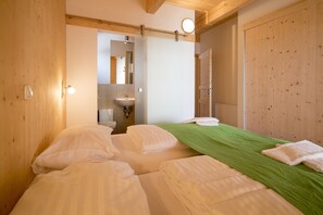 5 Schlafzimmer, kostenloses WLAN, Bettwäsche