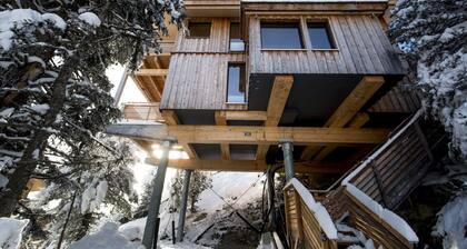 Ferienhaus # 3 mit Sauna, Whirlwanne innen und Whirlpool außen