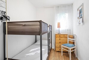 2 bedrooms, free WiFi, bed sheets