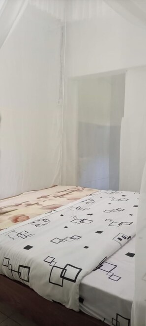 Tabla de planchar con plancha y wifi gratis 