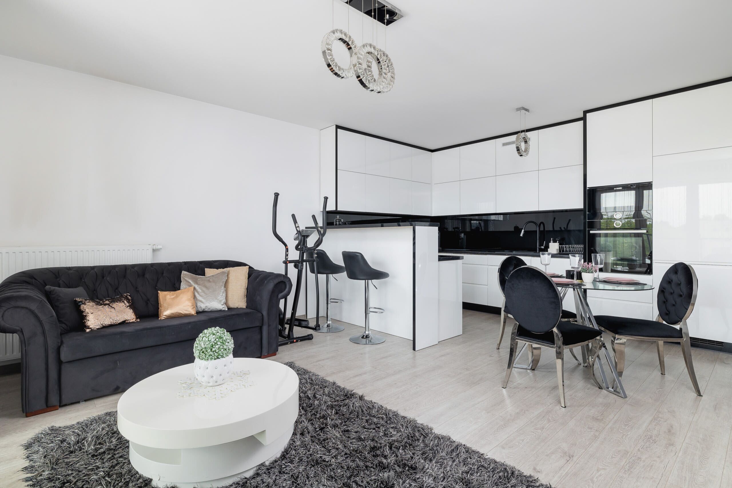 Geräumige Wohnung | 3 Schlafzimmer | Balkon | Parkplatz - Krakau
