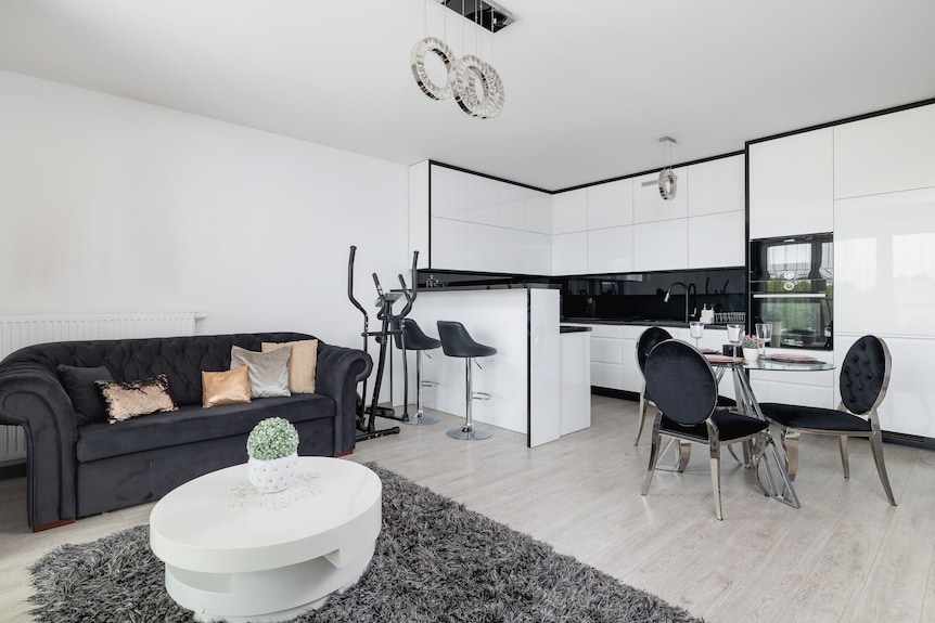 Geräumige Wohnung | 3 Schlafzimmer | Balkon | Parkplatz - Krakau