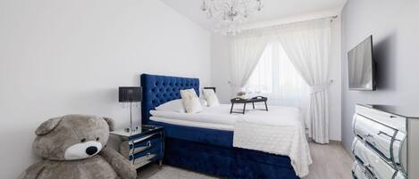 3 chambres, fer et planche à repasser, Wi-Fi, draps fournis