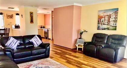 Diggers Dealers Accommodation
