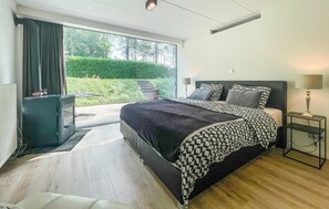 4 bedrooms, free WiFi - Beautiful home in Bocholt with WiFi (Bocholt)