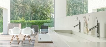 Beautiful home in Bocholt with WiFi