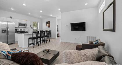 Pacific Palace-2bed/2.5bath Home in Centerton