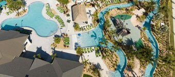 Disney Condo 2BR • Balcony • Resort Pool