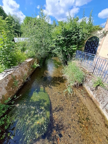 Enceinte de lâhĂ©bergement