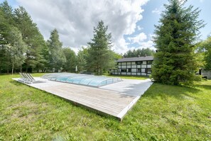 Seasonal outdoor pool, sun loungers - Dom & House - Siedlisko Koleczkowo (Szemud)