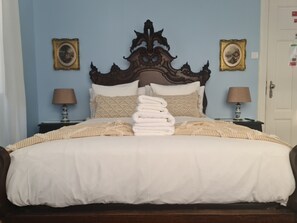 Signature tweepersoonskamer, 1 tweepersoonsbed | Luxe beddengoed, donsdekens, Select Comfort-bedden