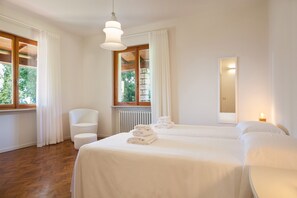 3 habitaciones, tabla de planchar con plancha y wifi gratis 