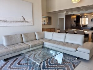 Room - The Crystal - Spectacular sea Views in Camps Bay (Cape Town)