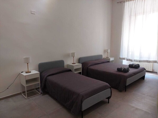 2 camere, ferro/asse da stiro, Wi-Fi, lenzuola