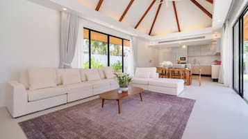 Luxury Villa | Living room