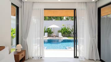 Luxury Villa | In-room safe, iron/ironing board, free WiFi, bed sheets