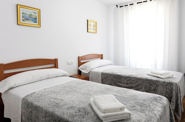 Standard-Zweibettzimmer | Allergikerbettwaren, kostenloses WLAN