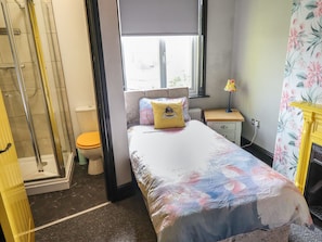 平房 | 4 間臥室、獨特裝潢、布置獨特、免費無線上網