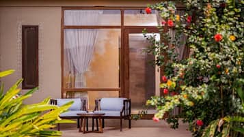Deluxe Twin Room | 1 bedroom, premium bedding, memory foam beds, in-room safe