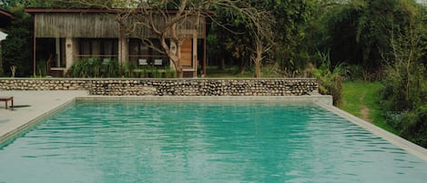 Piscine extérieure