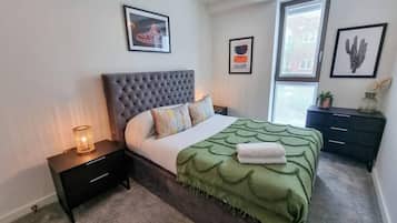 4 bedrooms, iron/ironing board, travel cot, WiFi