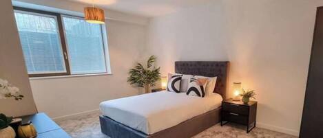 4 bedrooms, iron/ironing board, travel cot, WiFi