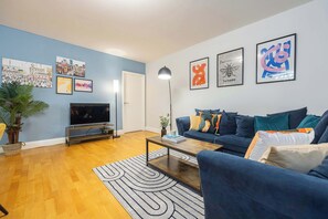 Téléviseur, bureau