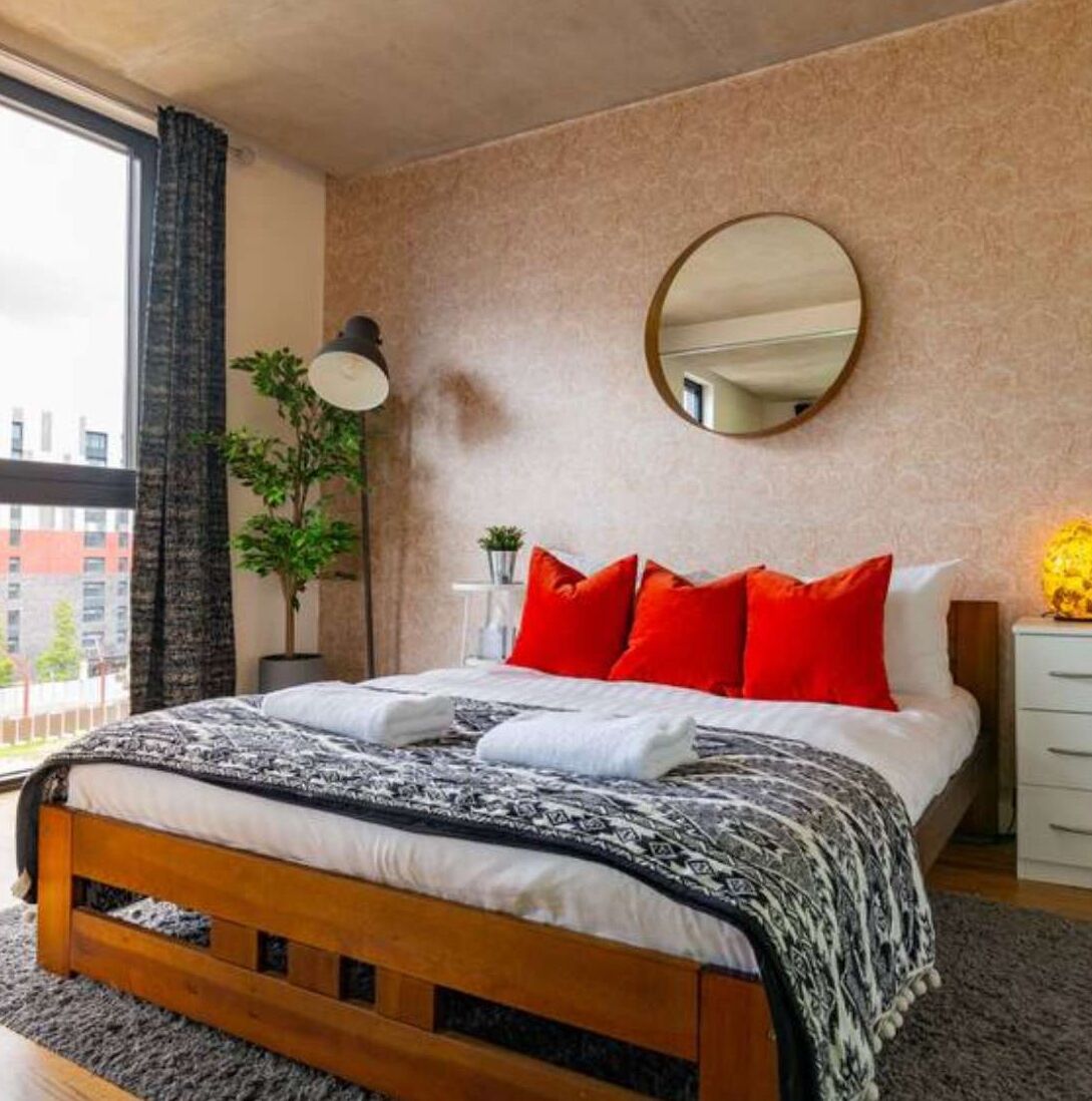 1 chambre, fer et planche à repasser, lit de bébé portatif, Wi-Fi