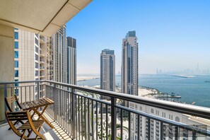 디럭스 아파트 | 발코니