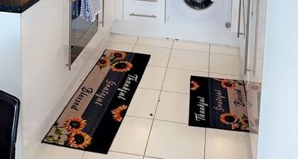 Comfycozy Luxury Apartment Canning Town